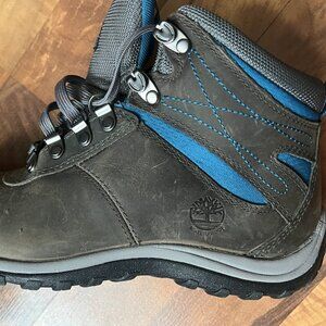 Timberland Woman waterproof hiking shoes, New